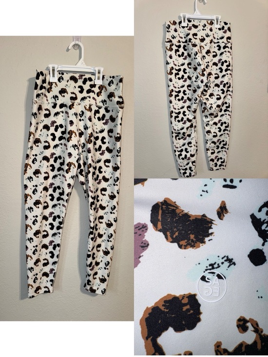 Sage Pants - Sage White Leopard Print Kids Leggings with Brown and Black Spots
